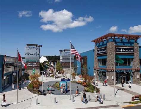 premium outlet seattle burberry